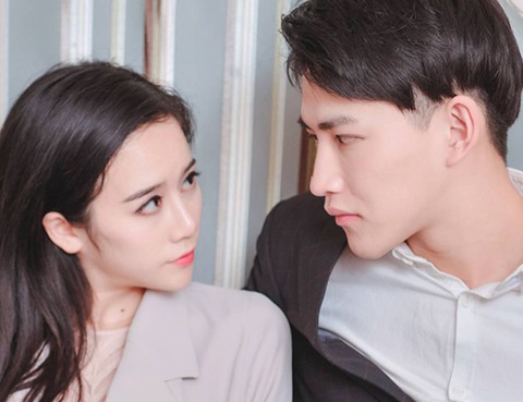 高調冷婚